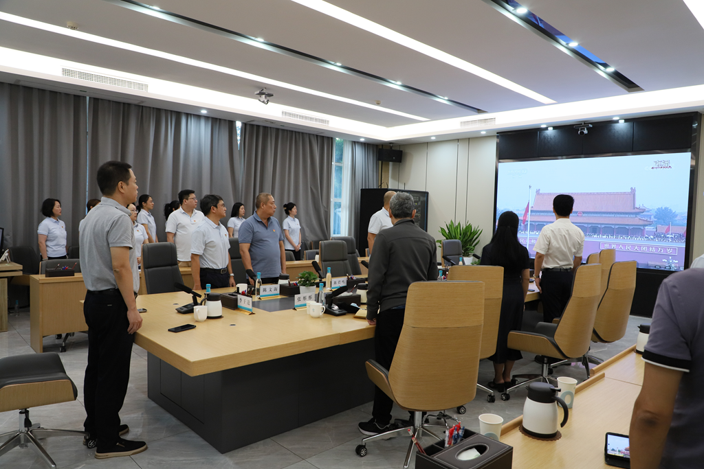 熱血高燃！廣州凈水公司集中觀(guān)看紀(jì)念中國(guó)人民抗日戰(zhàn)爭(zhēng)暨世界反法西斯戰(zhàn)爭(zhēng)勝利80周年大會(huì)